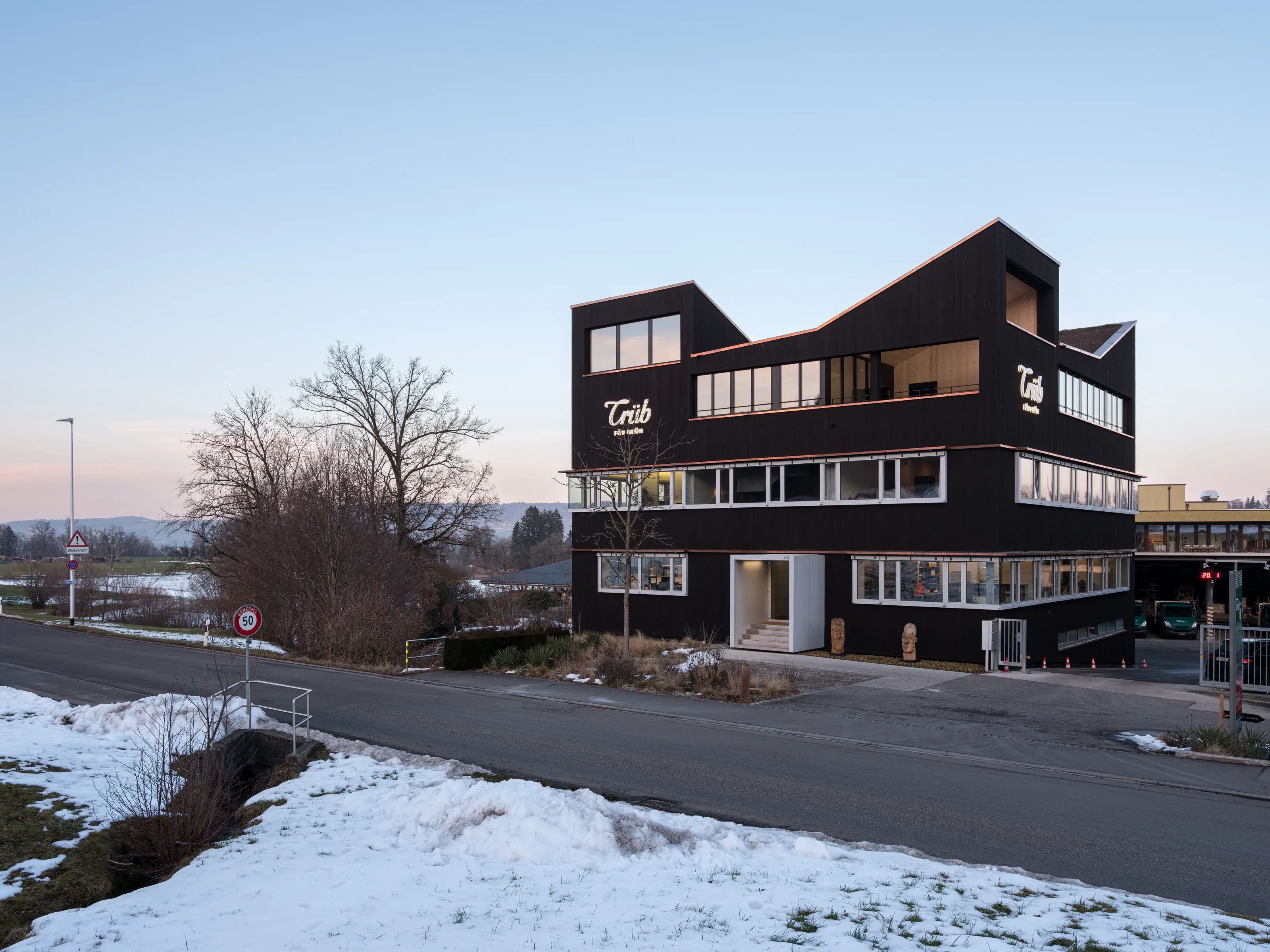 Architektonische Darstellung der Aufstockung eines Bürogebäudes in Horgen.